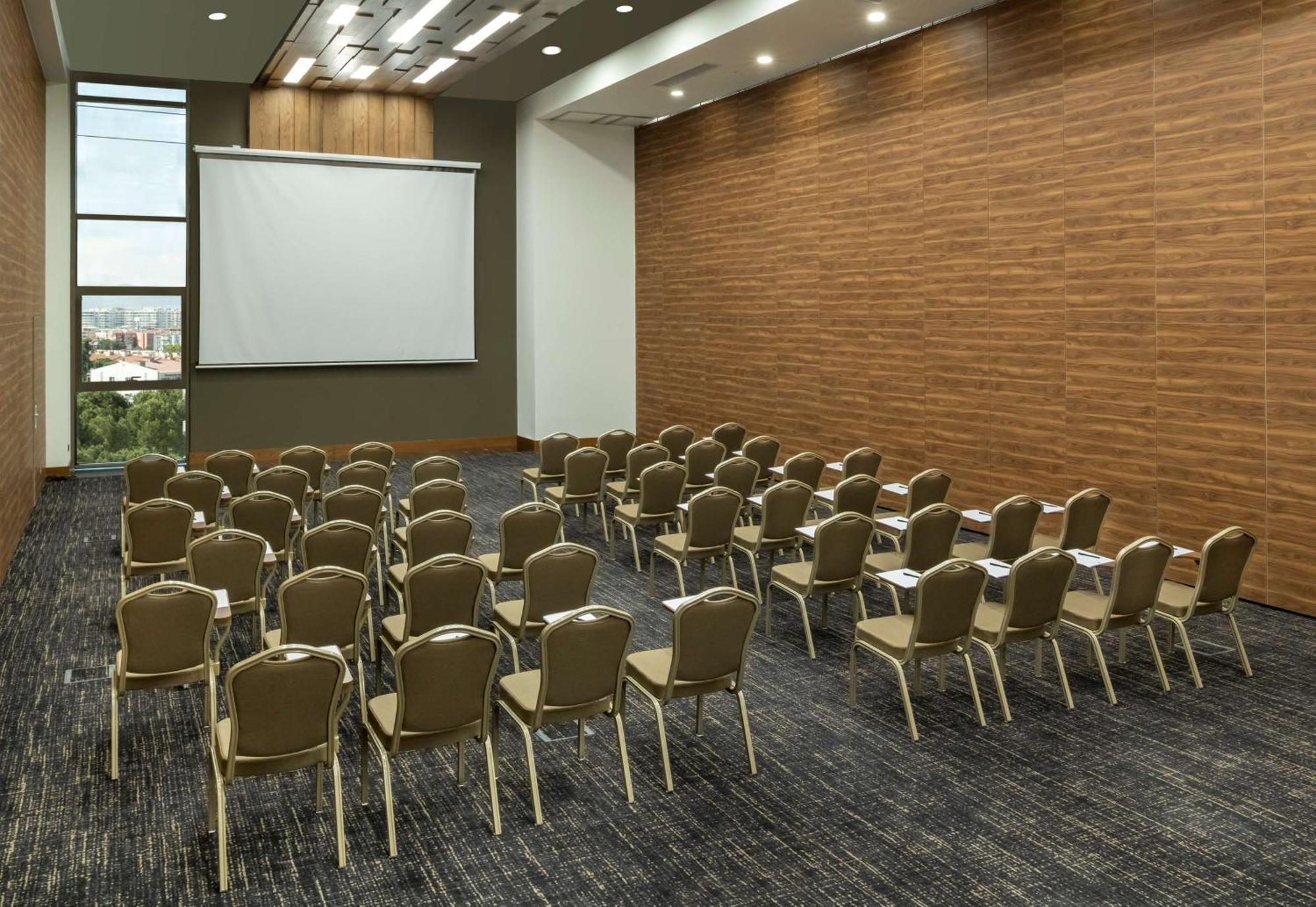 Doubletree By Hilton Manisa Hotel Luaran gambar