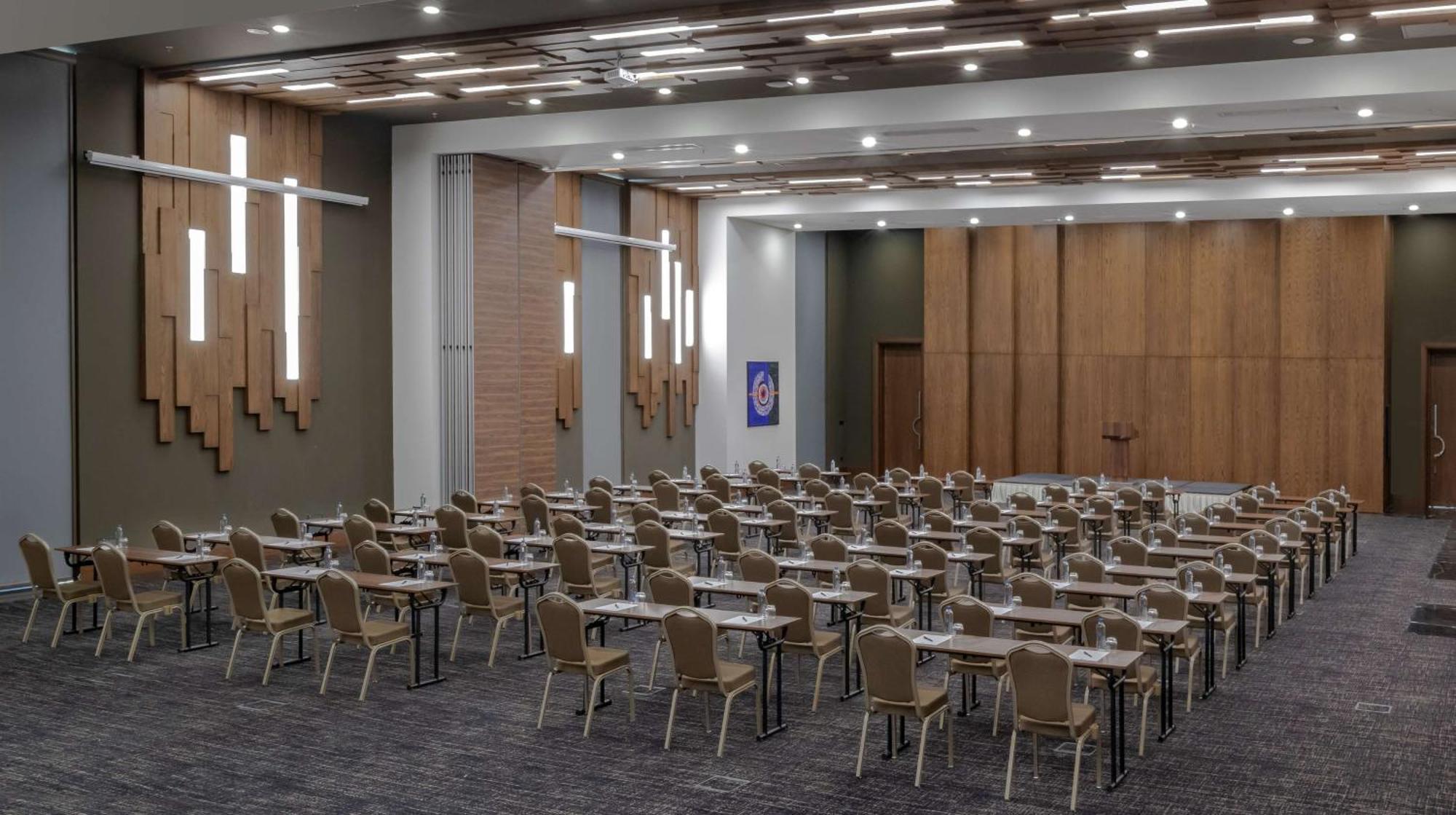 Doubletree By Hilton Manisa Hotel Luaran gambar