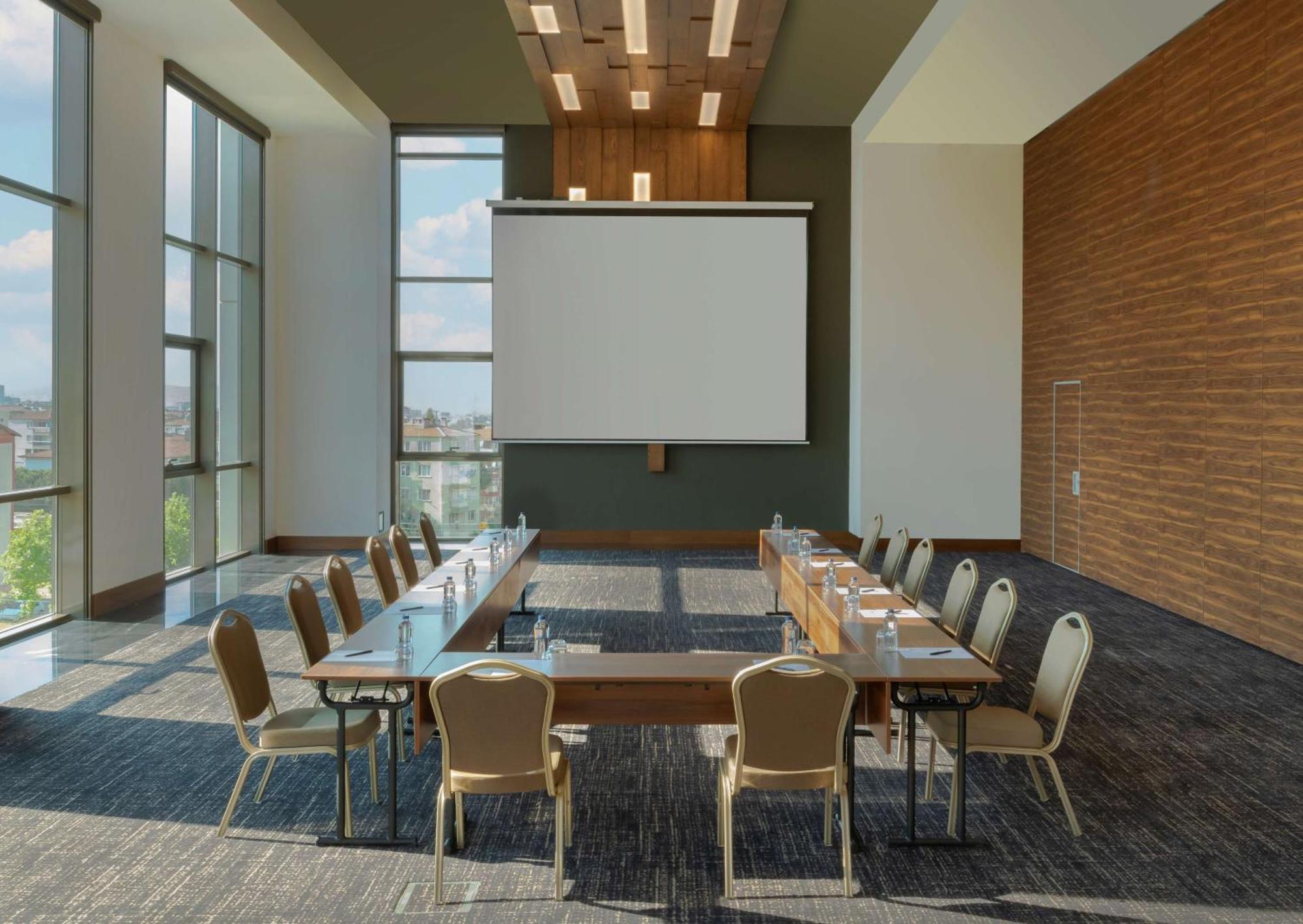 Doubletree By Hilton Manisa Hotel Luaran gambar